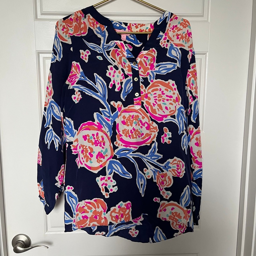 Lilly Pulitzer 100% silk long sleeve printed top Bright Pom Pom sz M